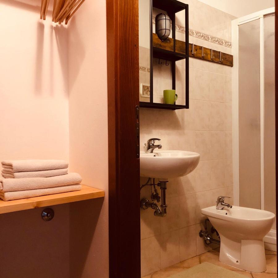 Anitta Guesthouse Кастаньєто-Кардуччі Екстер'єр фото